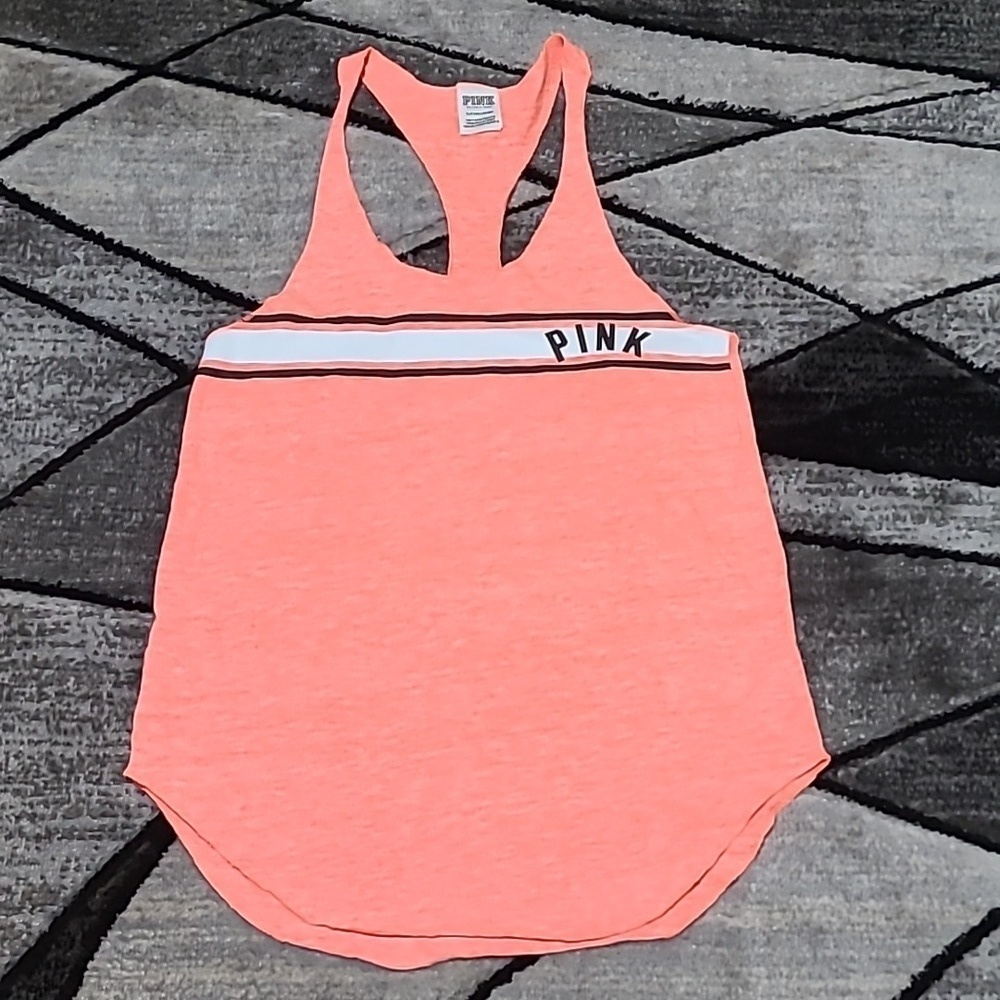 VS PINK 2017 CAMPUS FIT LOGO TANK-TOP